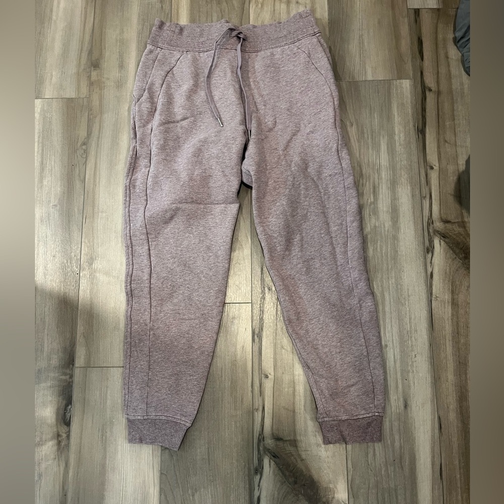 Lululemon joggers